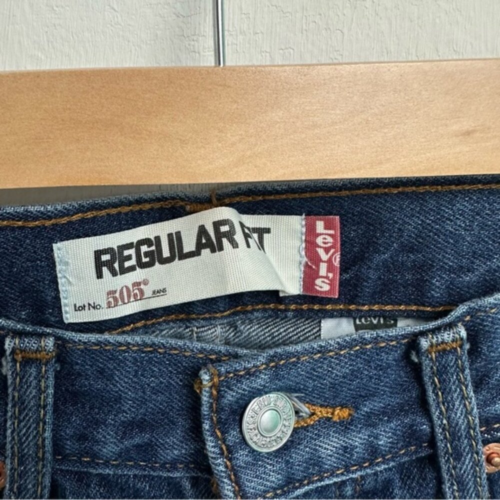 Levi’s 505 Regular Fit Size 29x32 Straight Leg Jeans Dark Stonewash - Picture 3 of 7